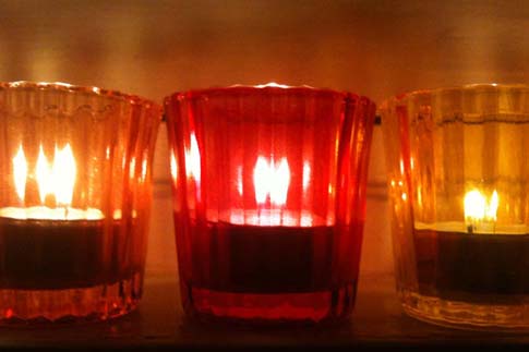 La f&ecirc;te du nouvel an tib&eacute;tain est toujours c&eacute;l&eacute;br&eacute;e dans la lumi&egrave;re de la nouvelle &eacute;nergie qui gouvernera l'ann&eacute;e, en 2010, celle du Tigre de M&eacute;tal 