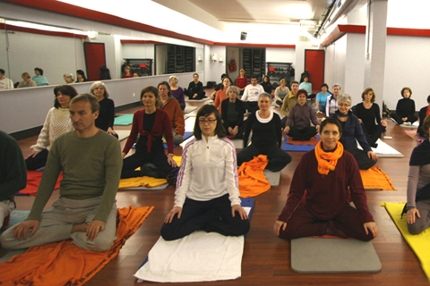 Cours de méditation au centre Vit'halles Raspail en février 08