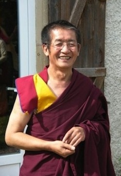 Le très Vénérable Mogchok Rinpoché guidera la retraite d'Amitayus du 28 au 30 septembre 2012