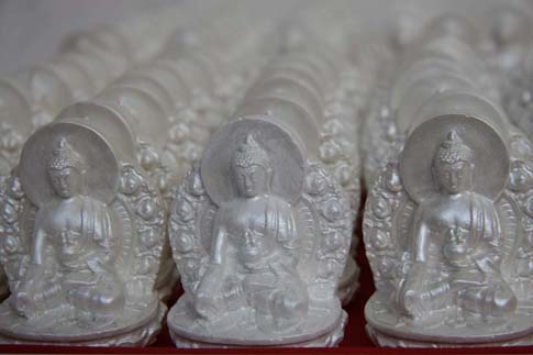 Confectionnées pour l'initiation du Bouddha de Médecine par Thamthog Rinpoché