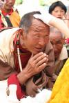 Prosternations devant Rinpoché